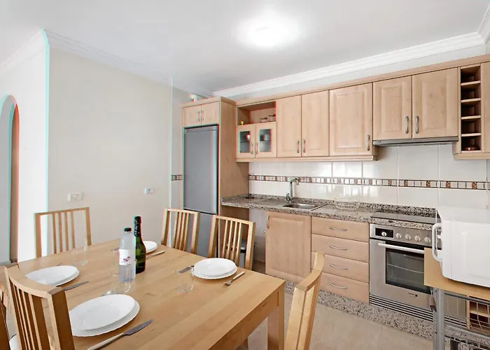 las Brisas- 2 min beach Apartamento Guía de Isora