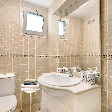 Brisas Playa San Juan غيا ذي إسورا